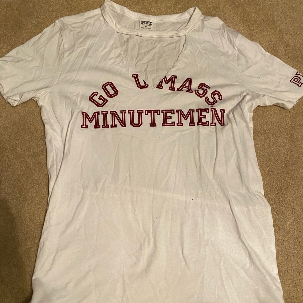 V neck short sleeve shirt